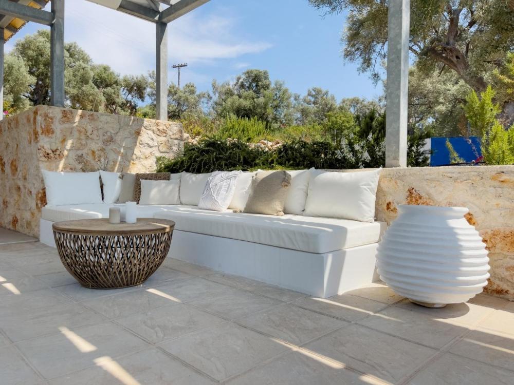Zidanos Luxurious Sea Front Villa Marandokhórion Exterior foto